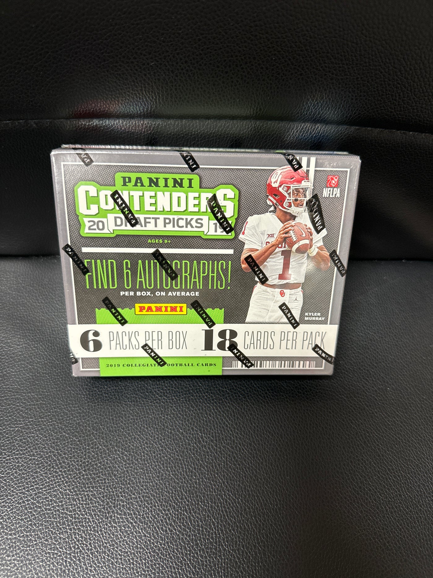 2019 Contenders Football Draft Picks Hobby Box