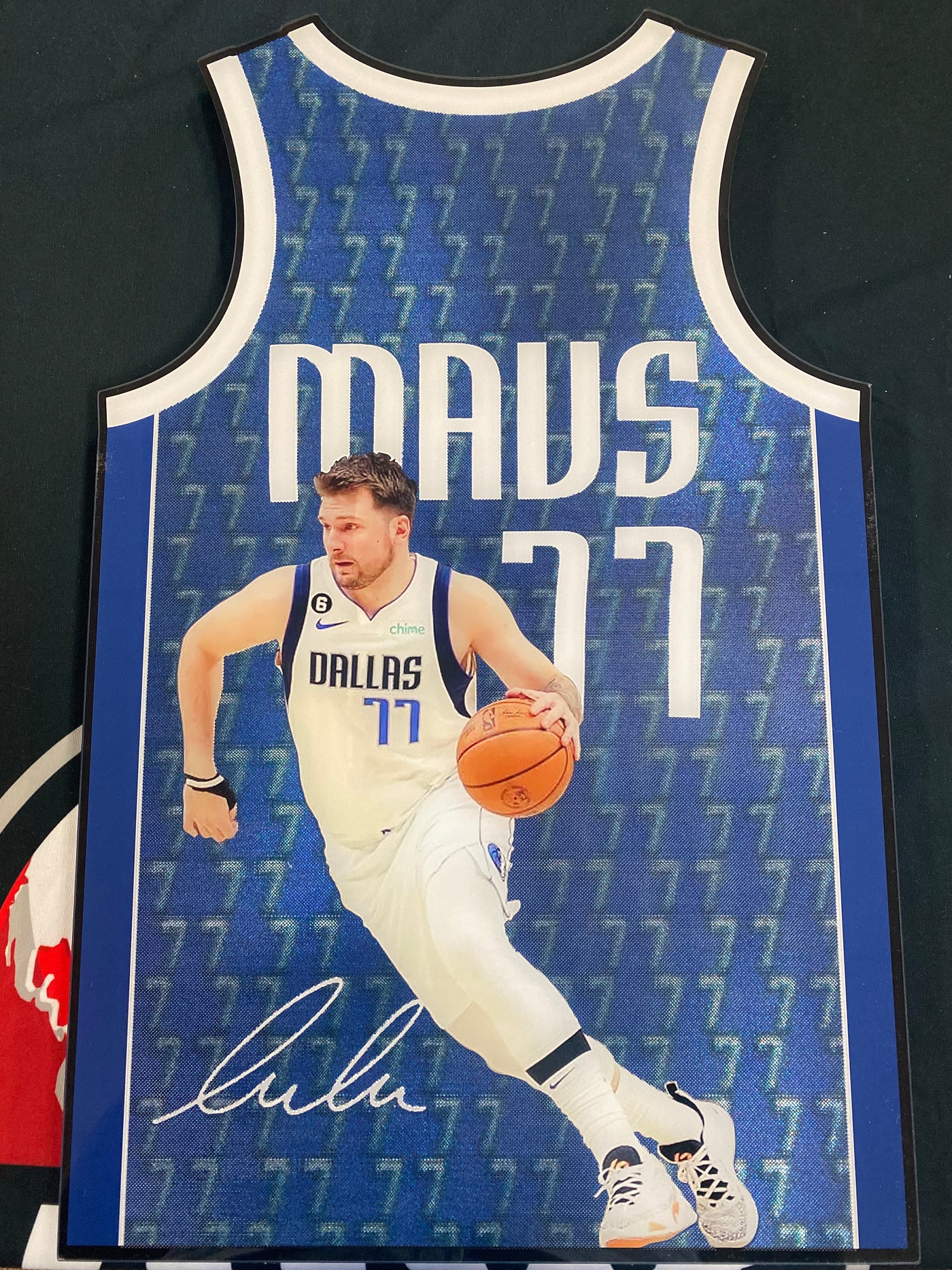 Luka Doncic Tridelix Jersey Print